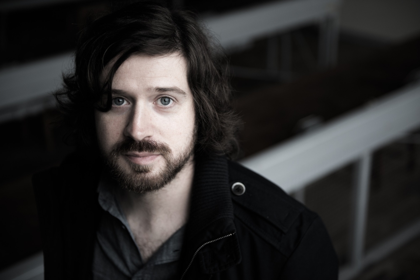 Press photo for Lau by Genevieve Stevenson