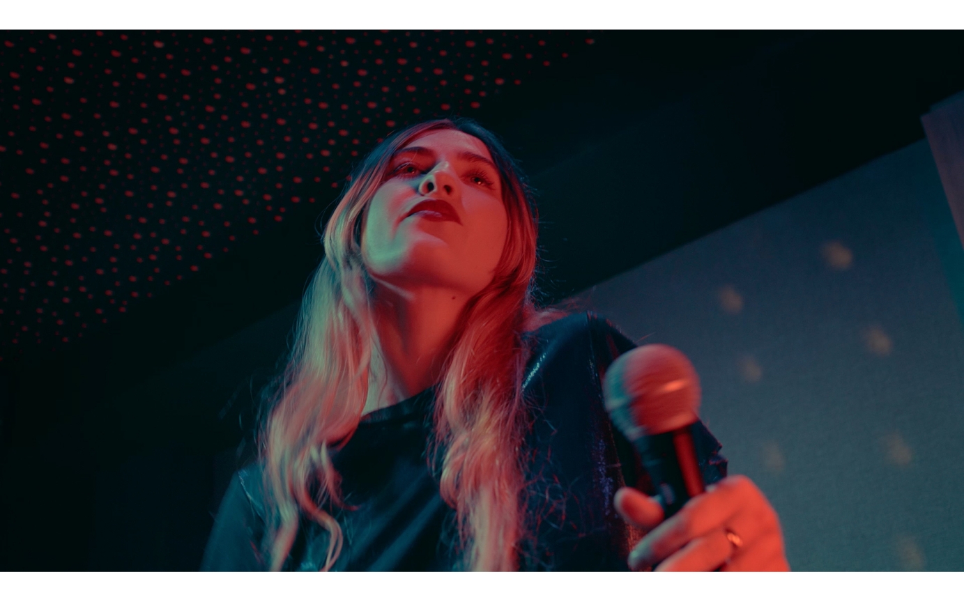 Music video for Bleu Toucan by seekcerda