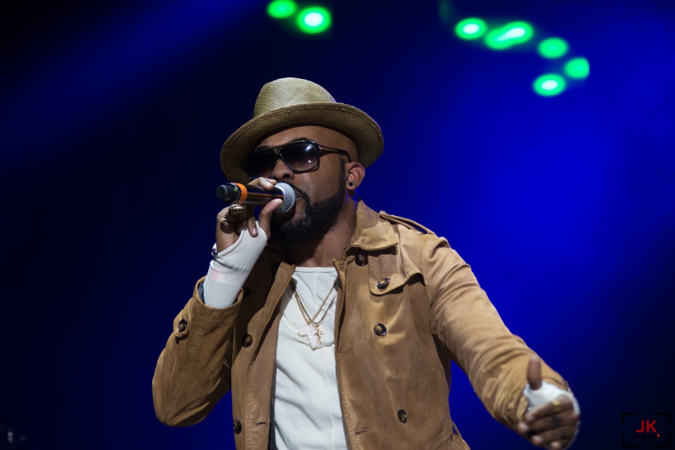 Live photography for Various artists by Jon Osibo