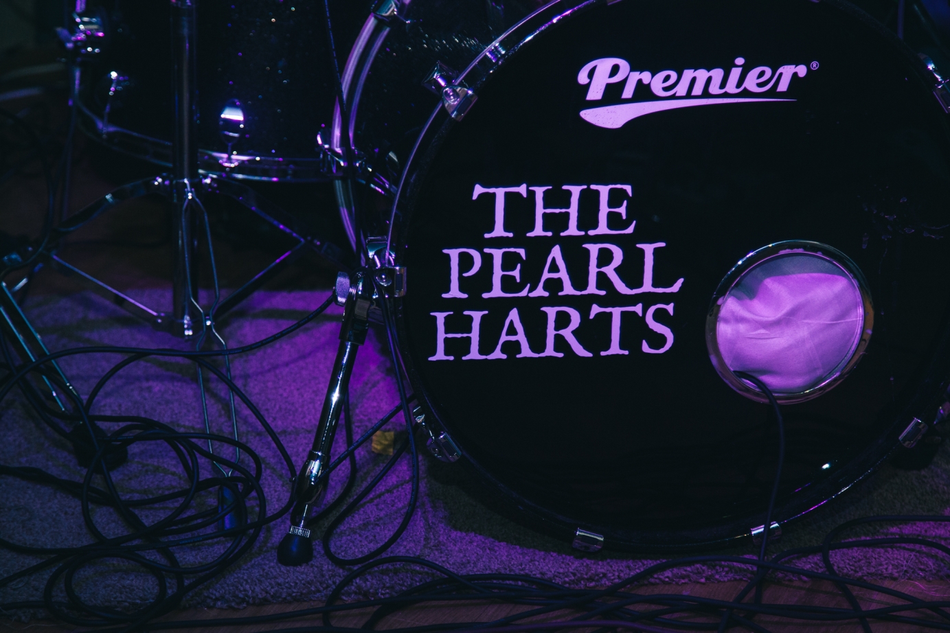 Live photography for The Pearl Harts by LeeBrown