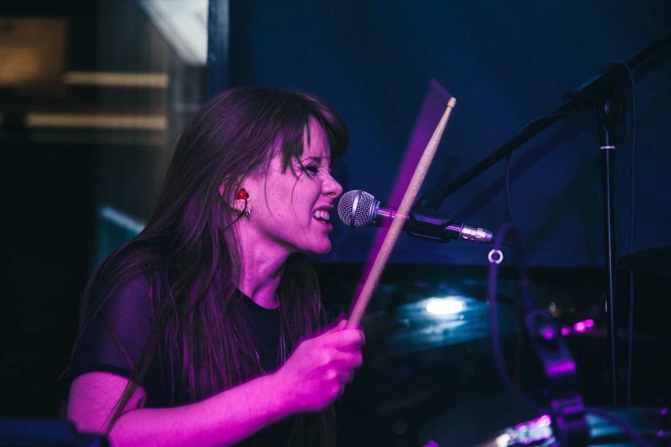 Live photography for The Pearl Harts by LeeBrown