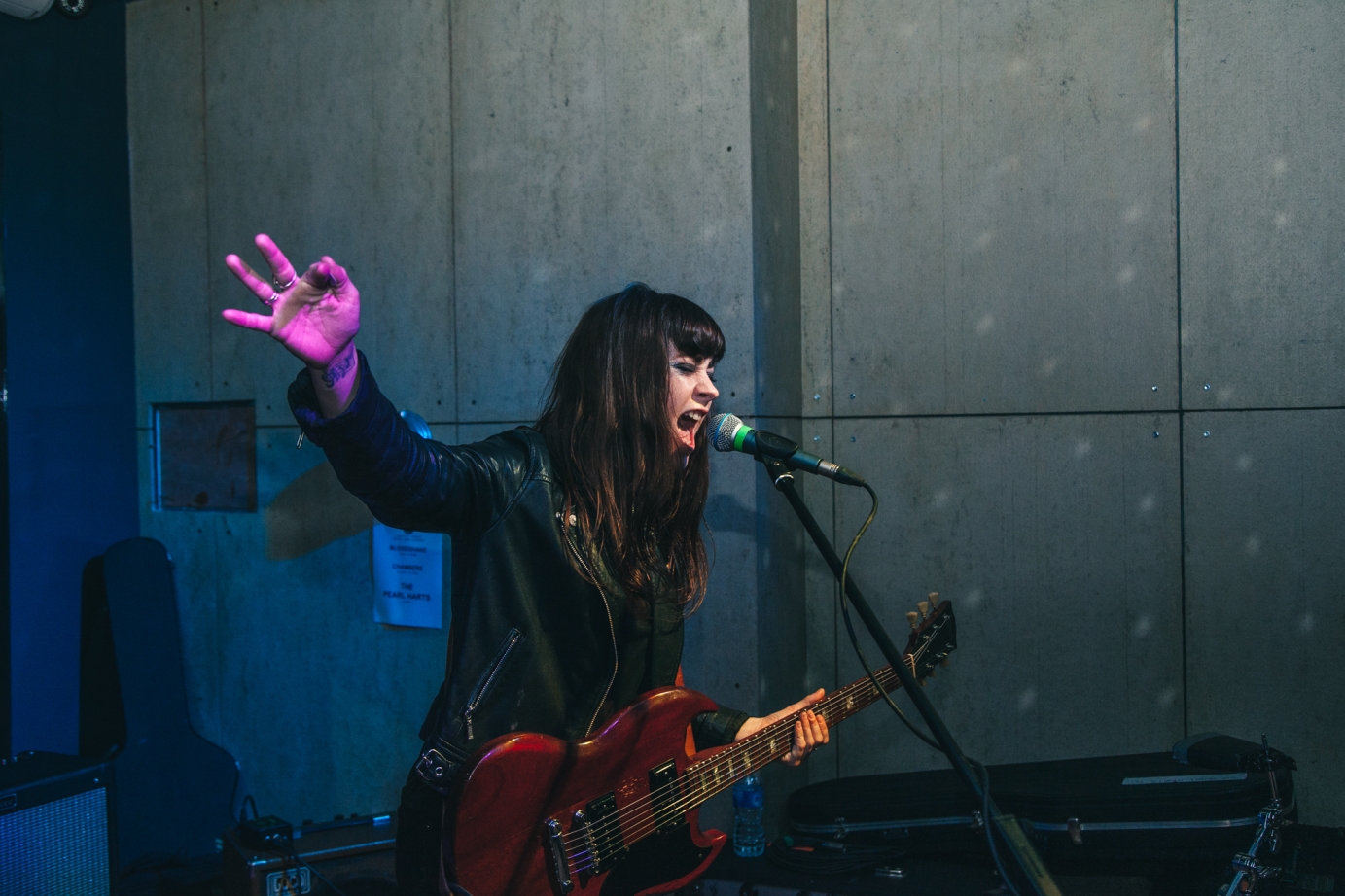 Live photography for The Pearl Harts by LeeBrown