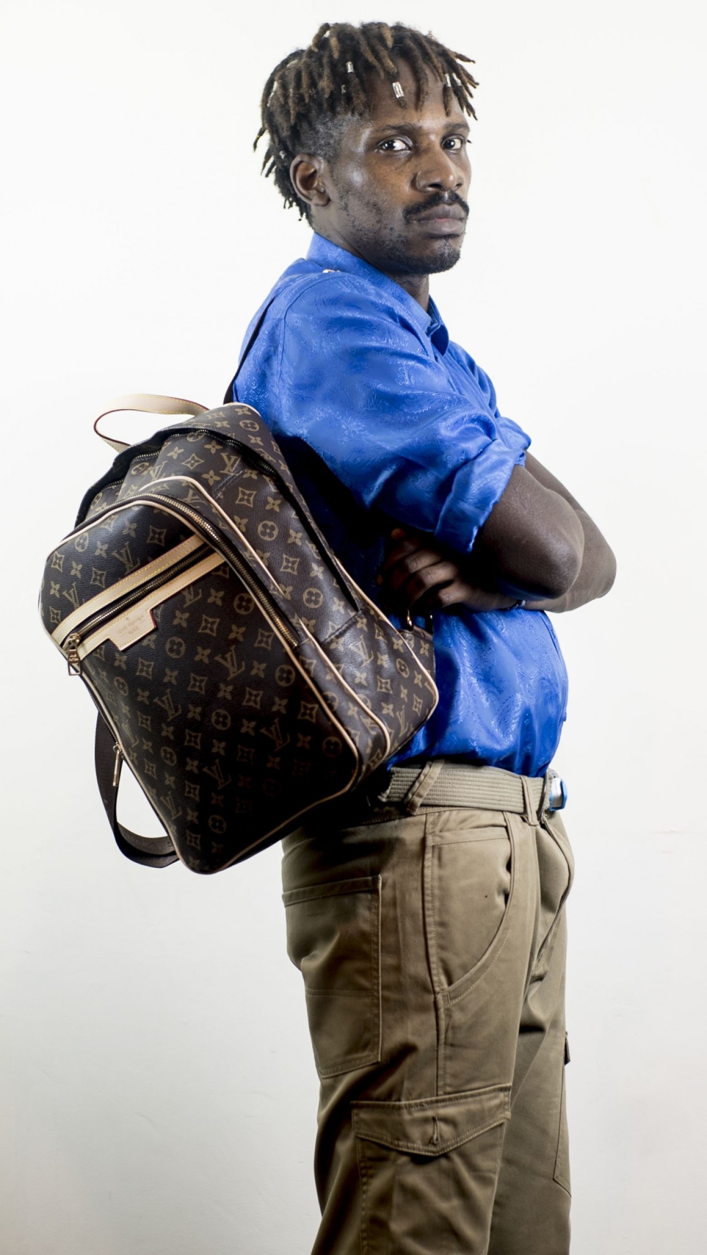 Music video for Tegodecaprio by Sxemedia