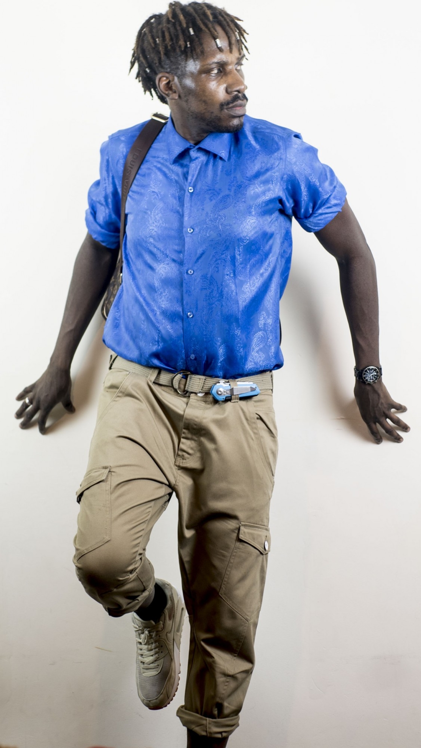 Music video for Tegodecaprio by Sxemedia