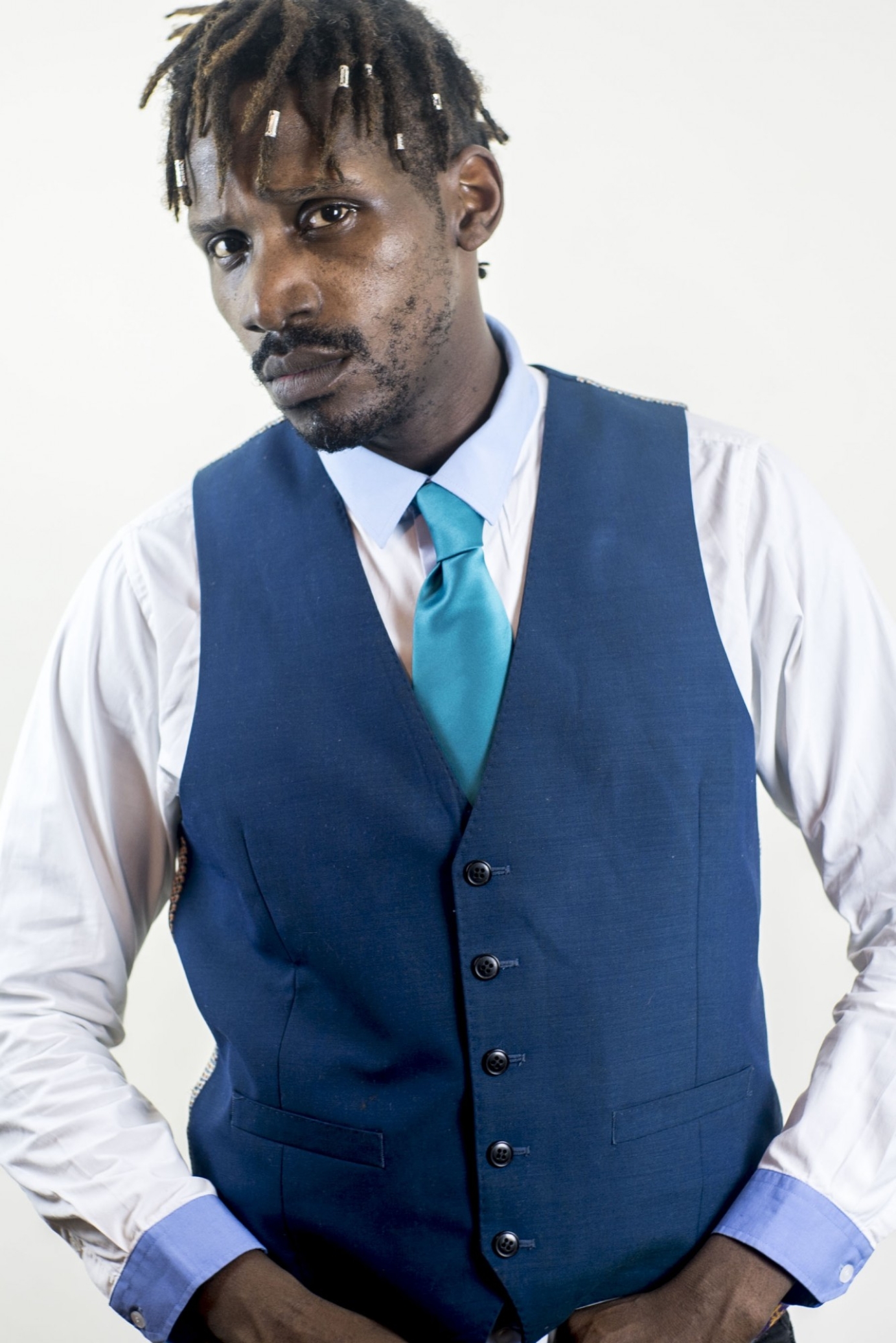 Music video for Tegodecaprio by Sxemedia