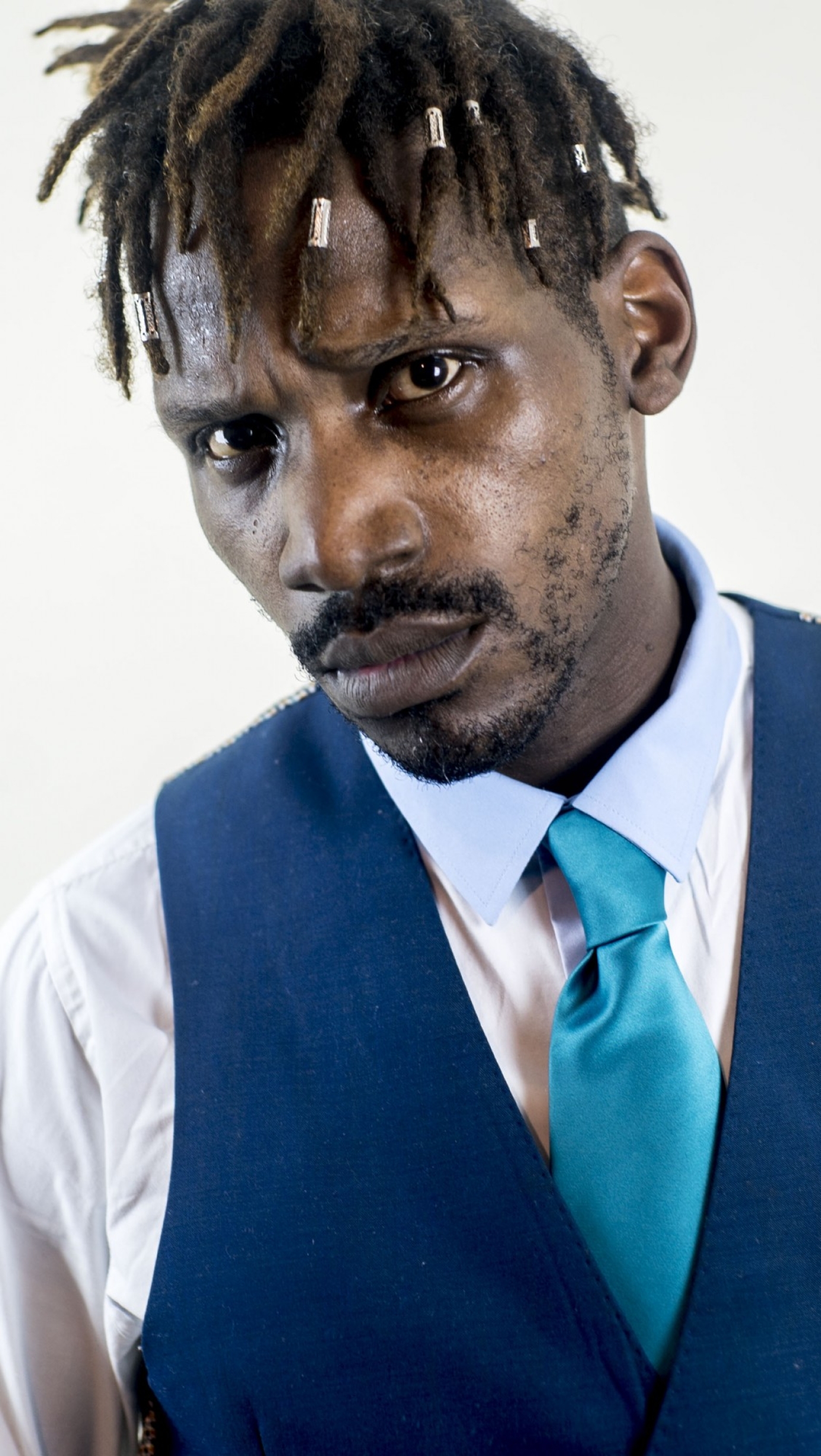 Music video for Tegodecaprio by Sxemedia