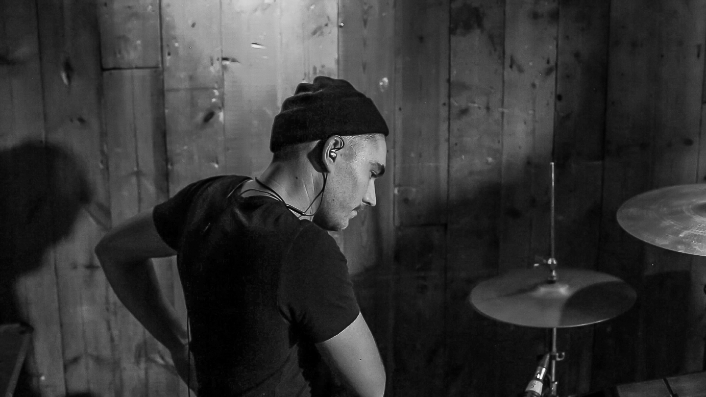 Live photography for Marius Bear by Nurwin