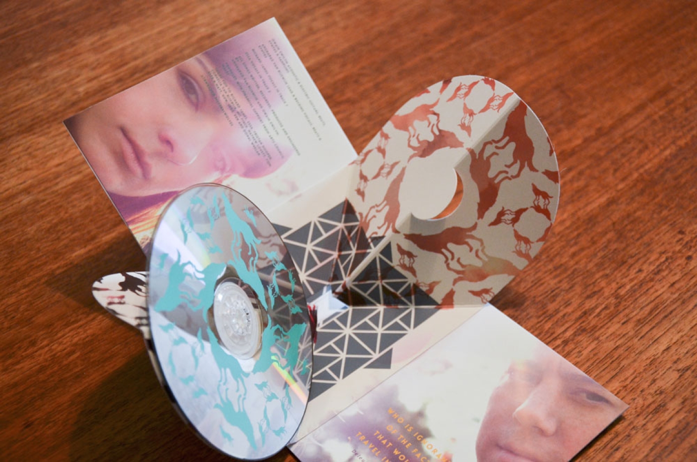 Trwbador, Several Wolves