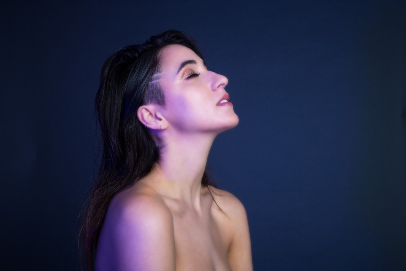 Sarah De Warren "No Good" Single Release