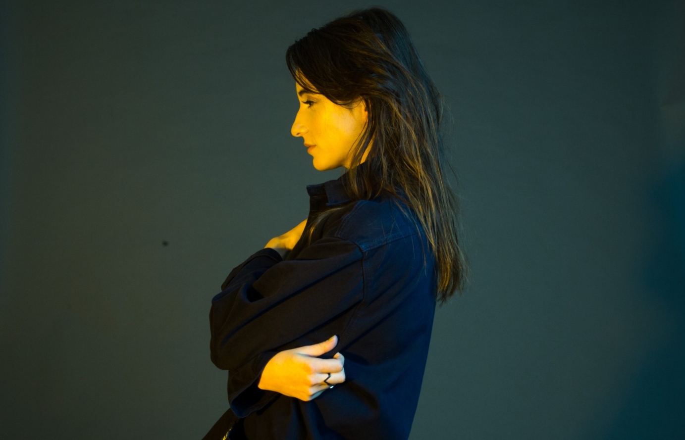 Sarah De Warren "No Good" Single Release