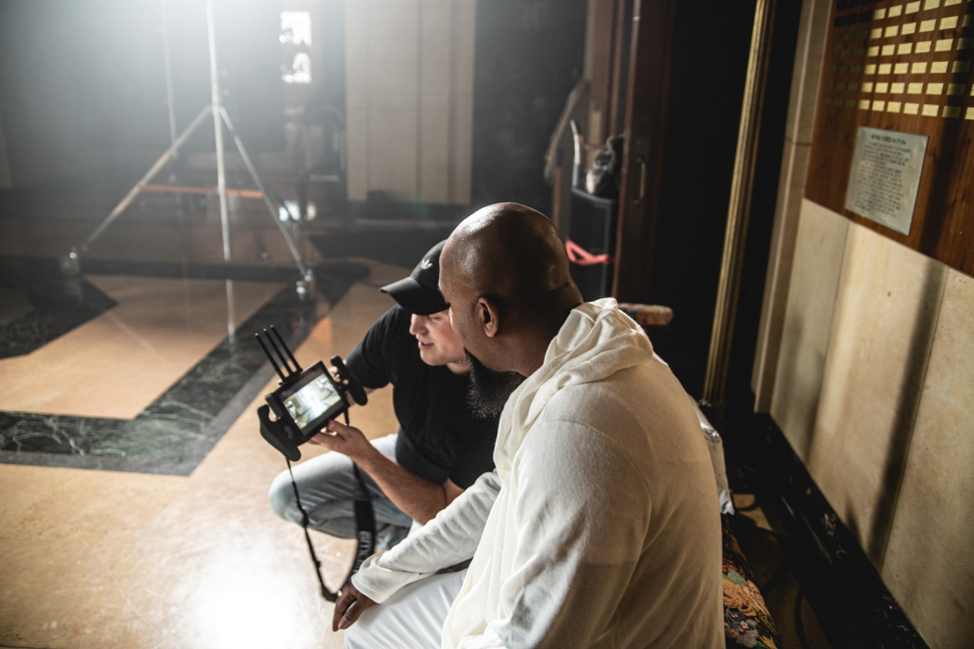 Tech N9ne - Yeah No! ft. Mackenzie Nicole | OFFICIAL MUSIC VIDEO