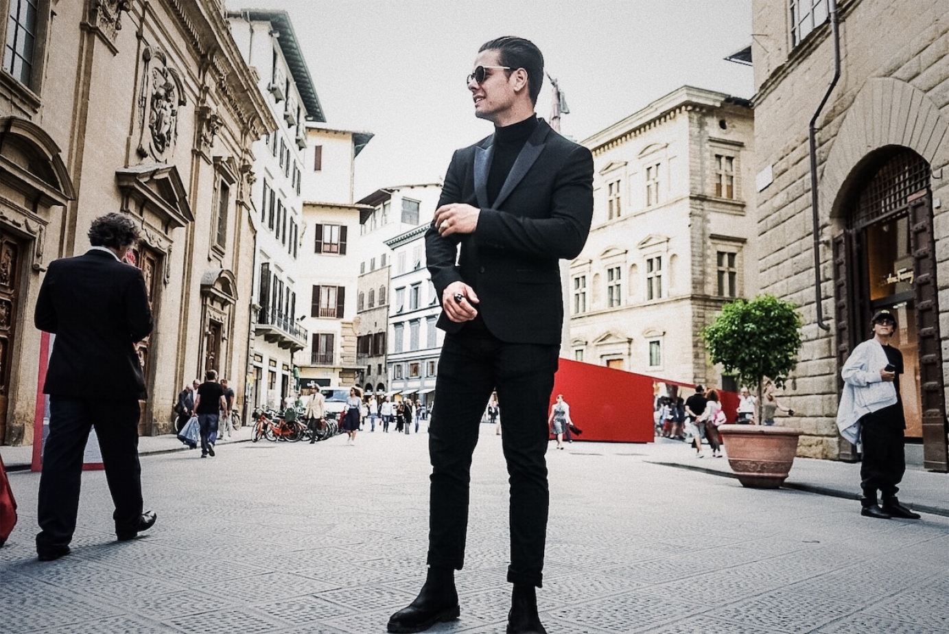 Lawrence Taylor BTS Tour Photography