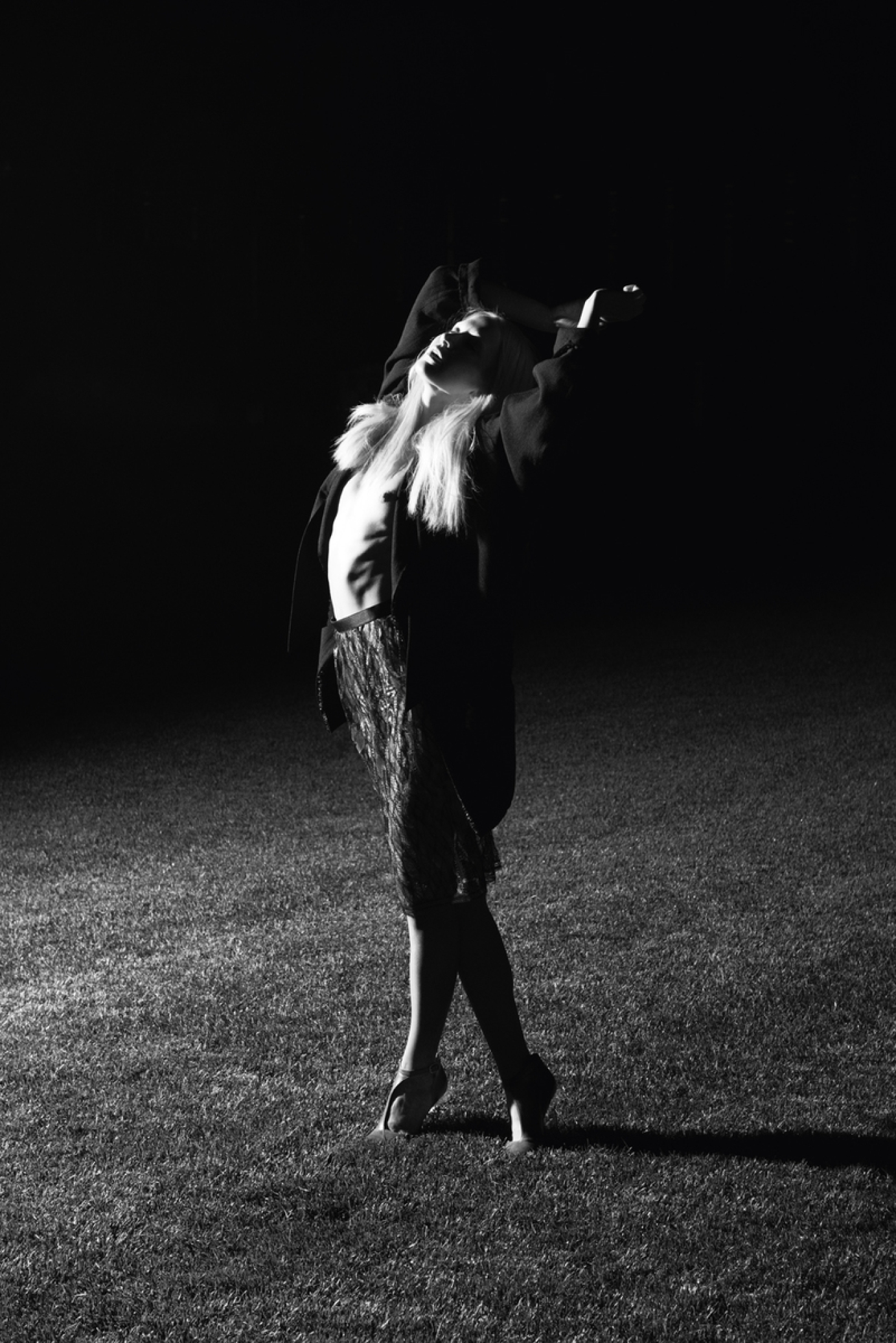 Perry Curties - Black & White & Gritty