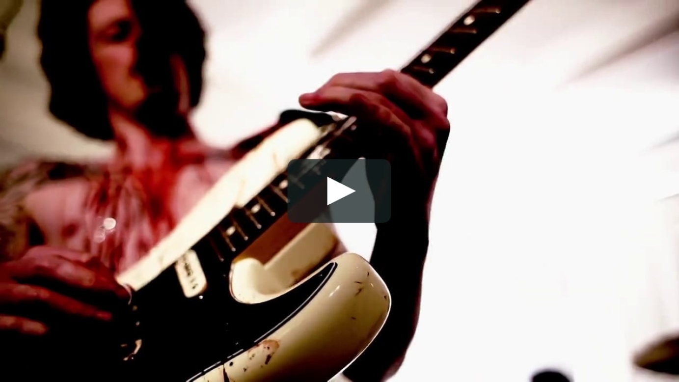 LTNT (Lieutenant) - Body Blood