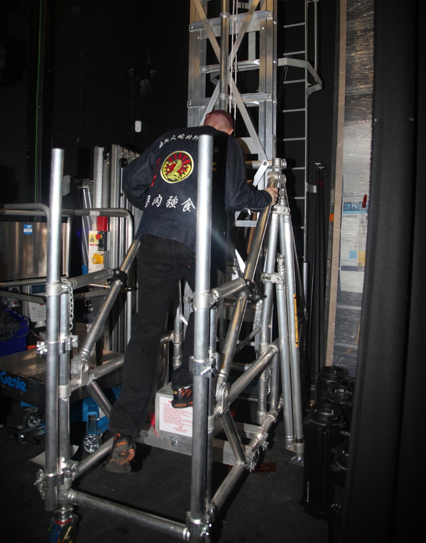 HILTON HOTEL GROUP - Join The Weekenders