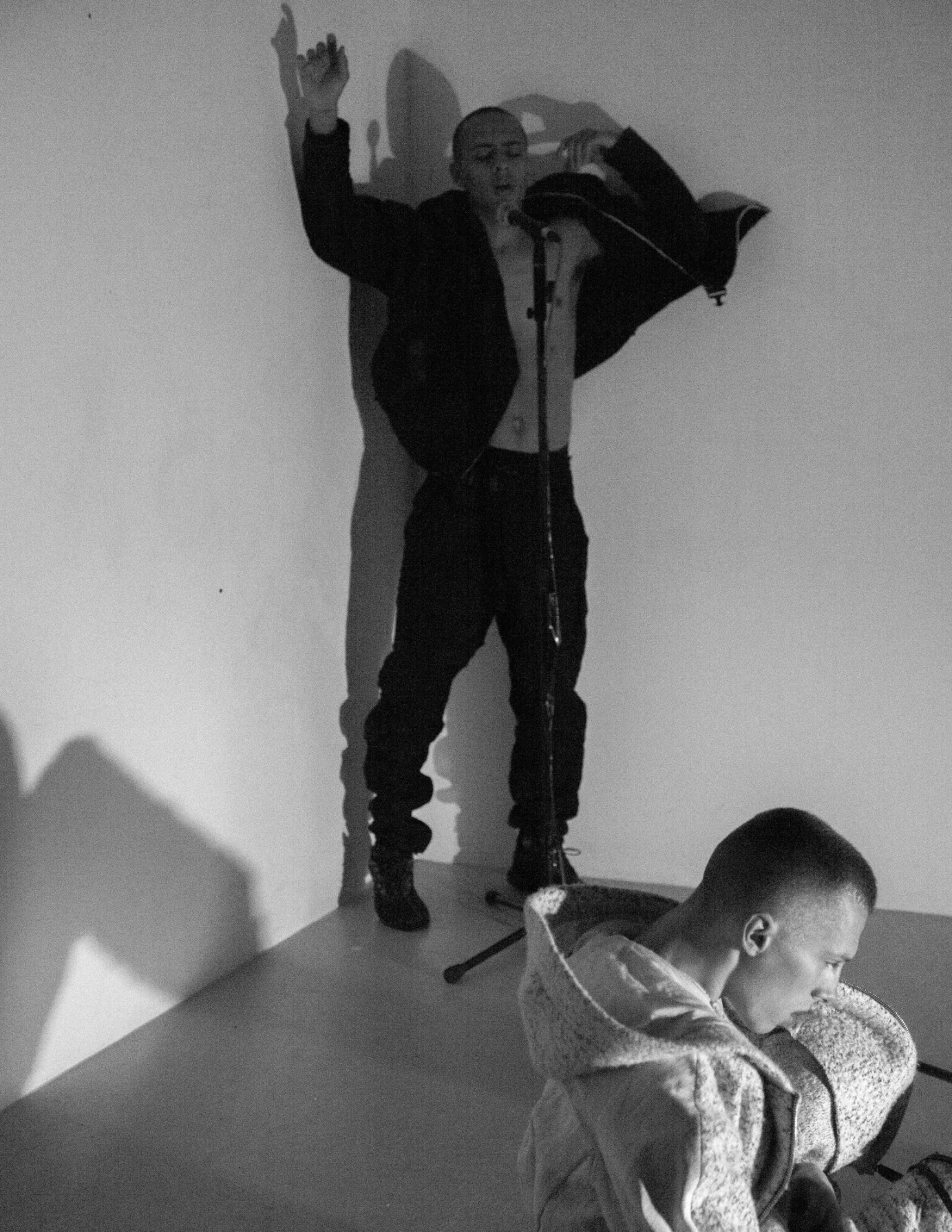 [SCROLLING SUBCONSCIOUS] illyr x REMEMBER : a series of videos