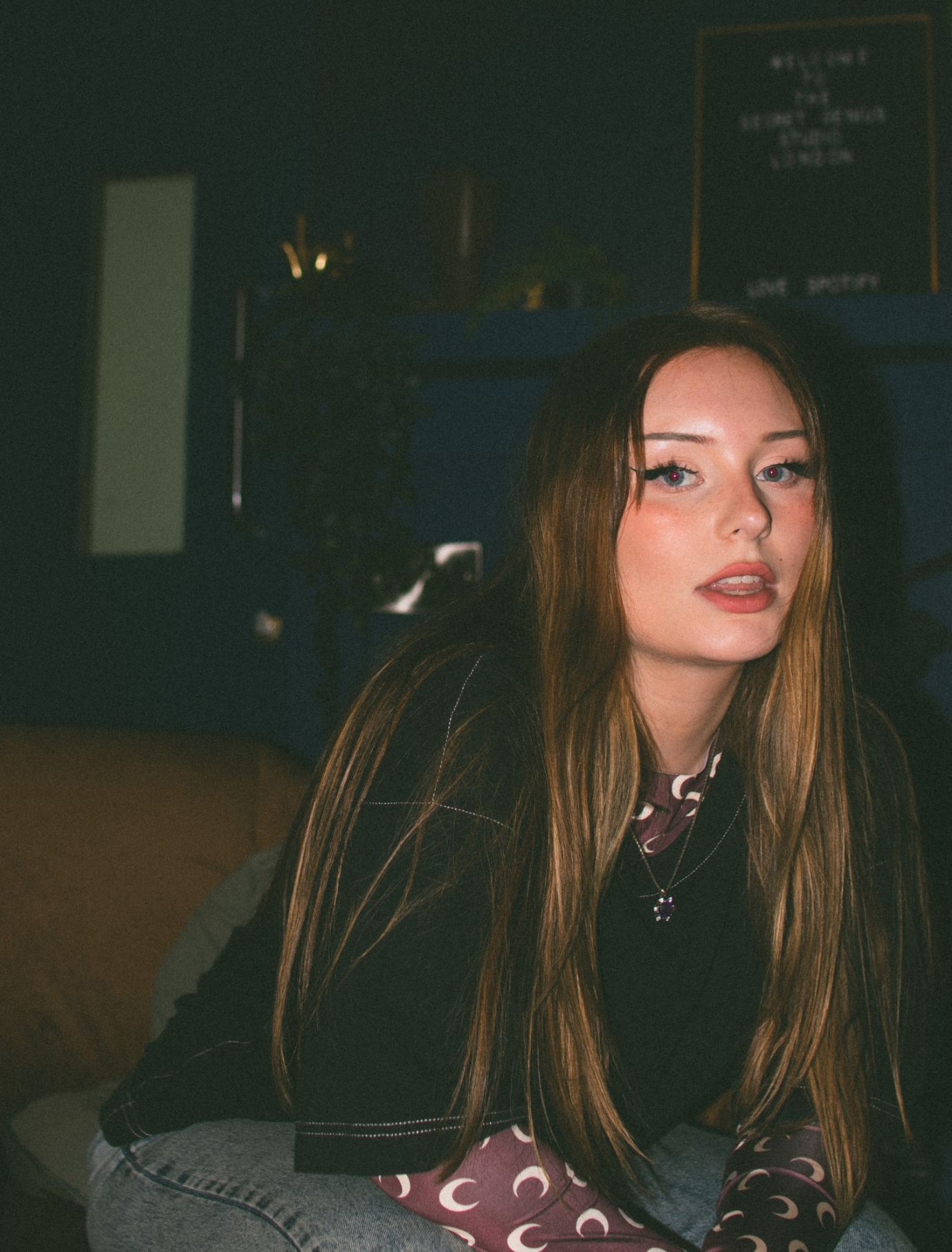 Vi0let studio BTS shoot