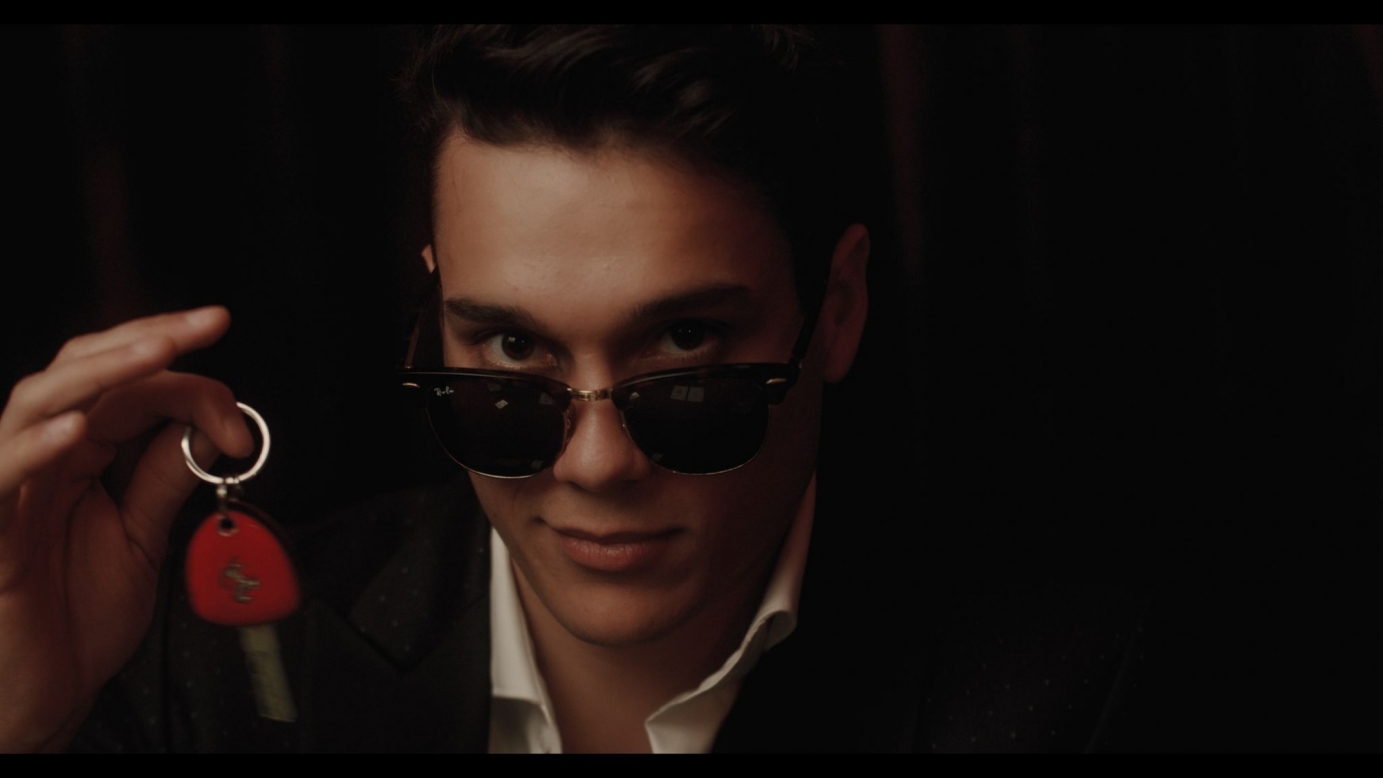 ANTIGONI 'THIS AIN'T LOVE'