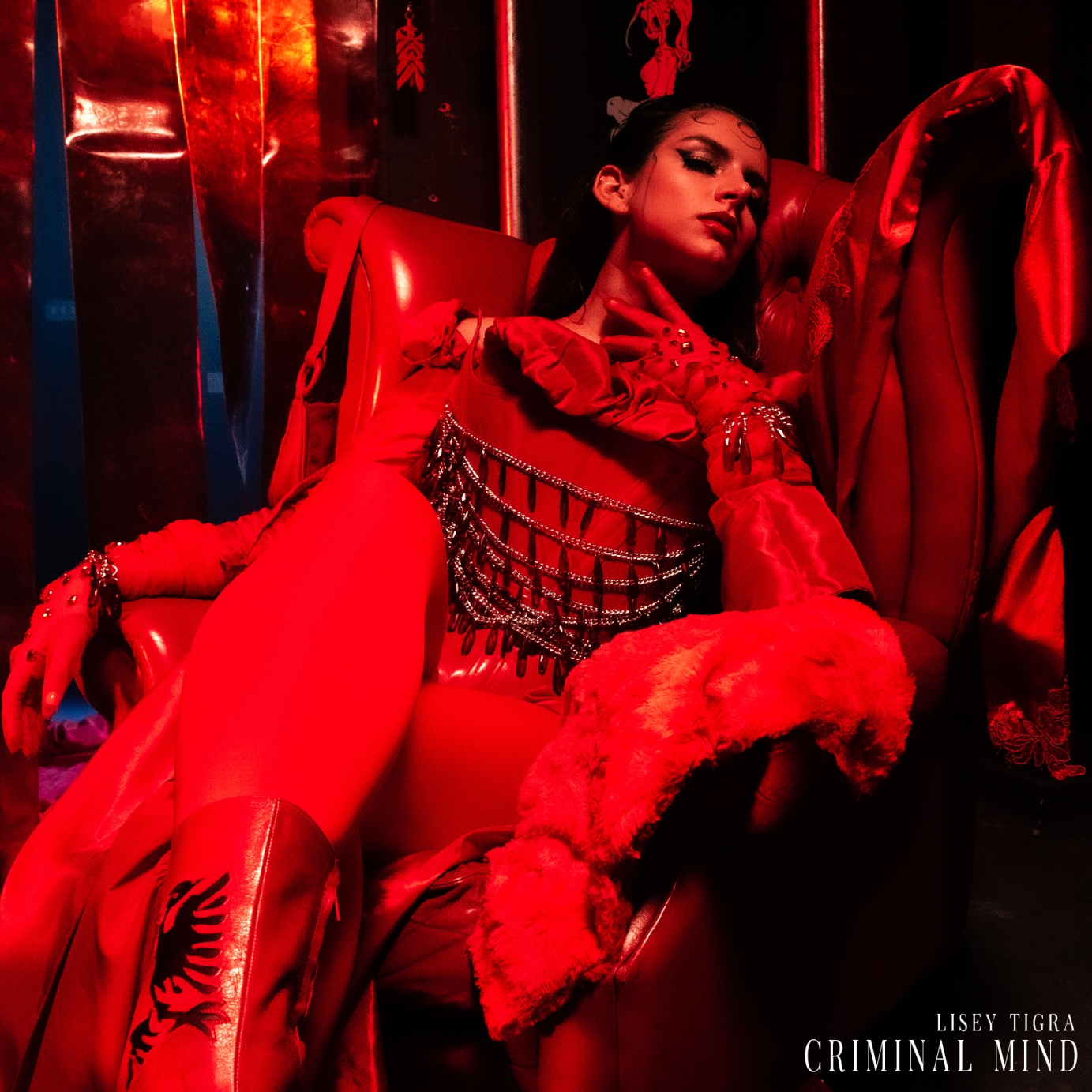 CRIMINAL MIND - LISEY TIGRA