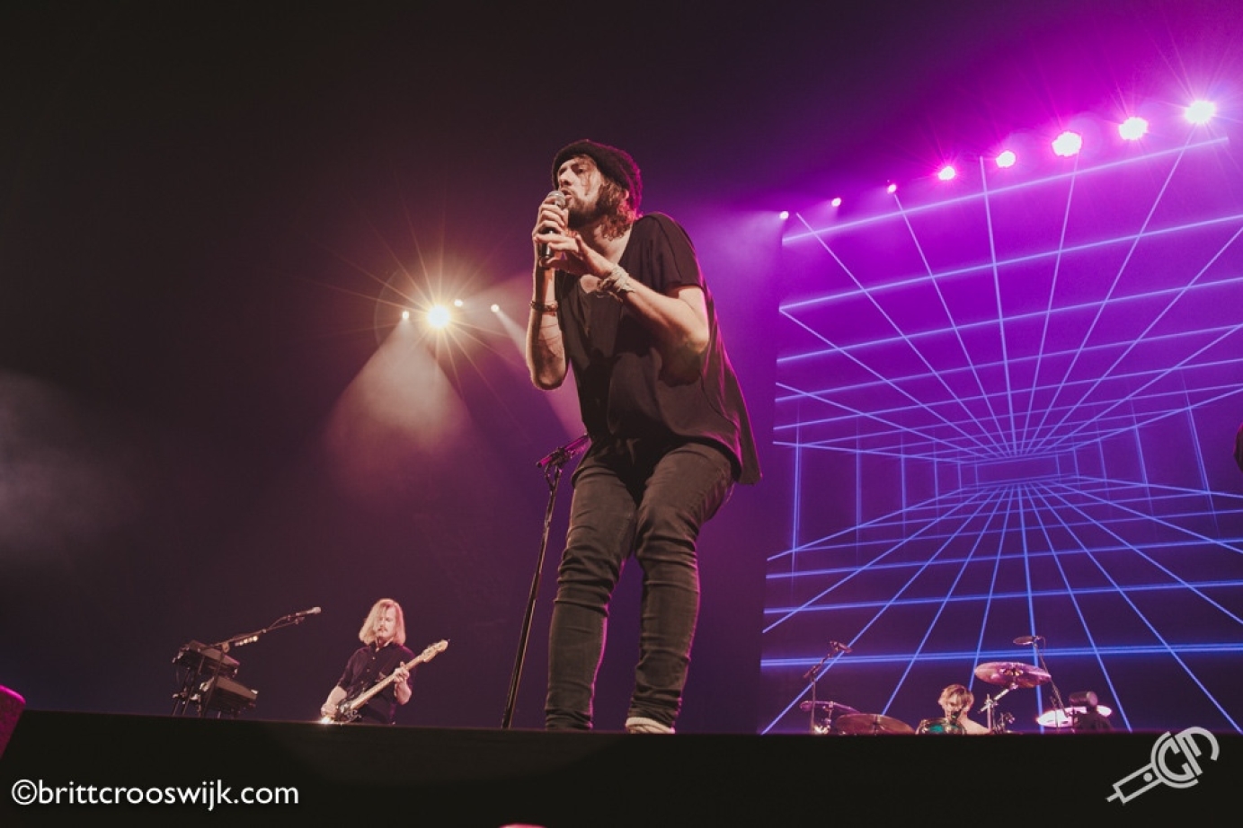 Kensington - Lyric video