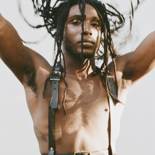 Bayitnnaasene Leather