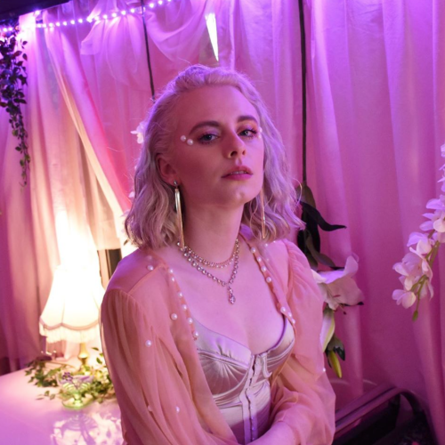 Kate Lomas // Social Media Content