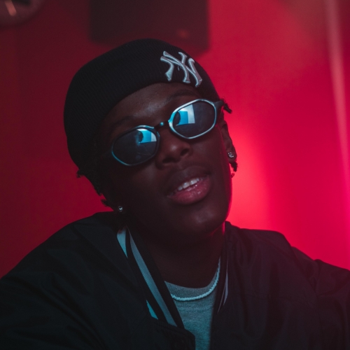 tmdistant - so bipolar (BTS shoot)