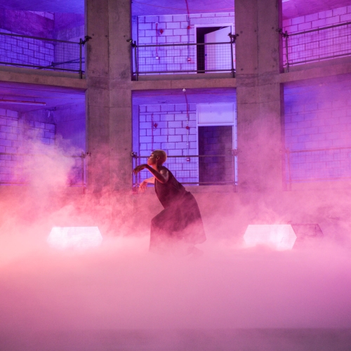 Behind the Scene/Unit Still photography