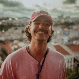 Profile picture for user etlaM