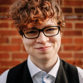 Profile picture for user Lu Guertler