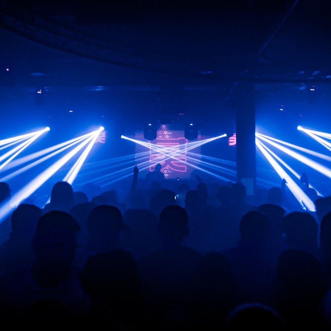 Live visuals for Shogun Audio by Tom Scott