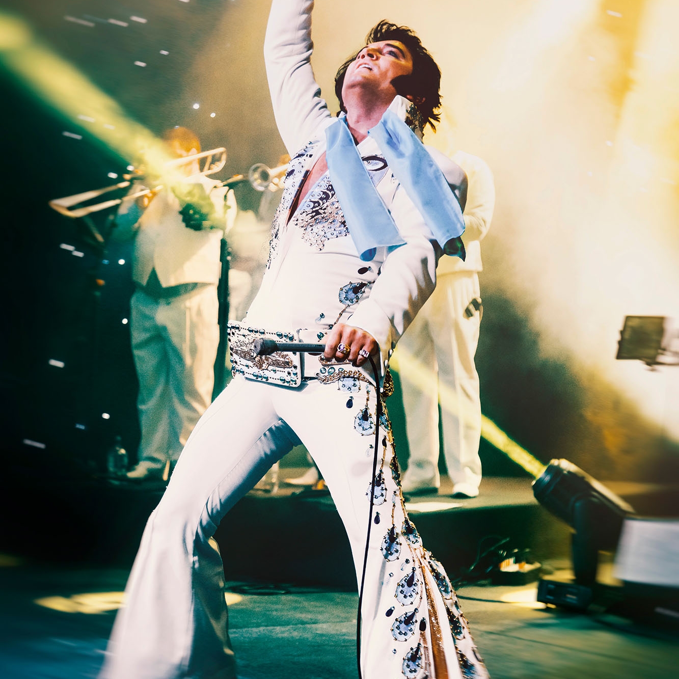 Live photography for Taking Care of Elvis by iShoot