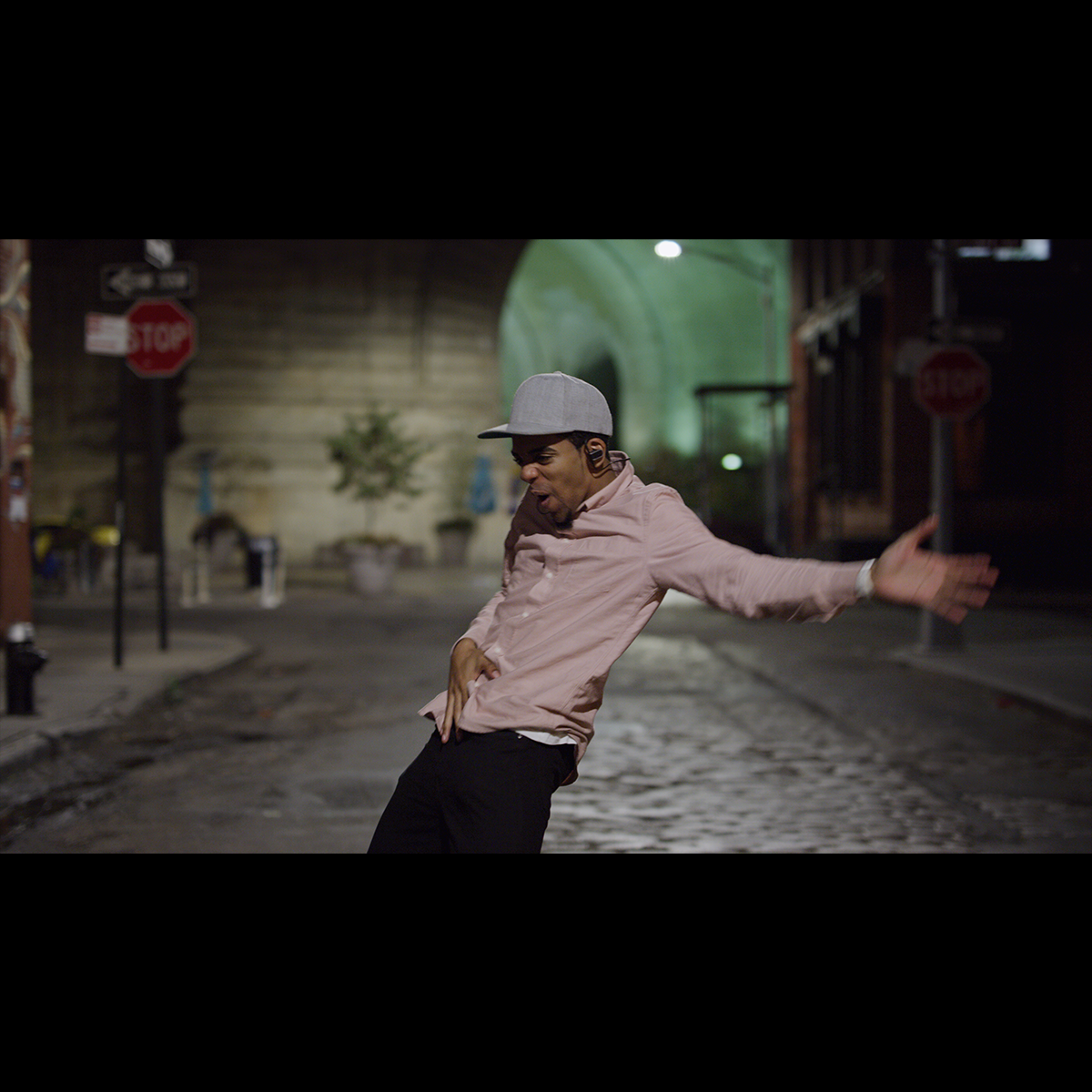 Creative Commission - 1200x1200 thumbs The Ramona Flowers Strangers.png