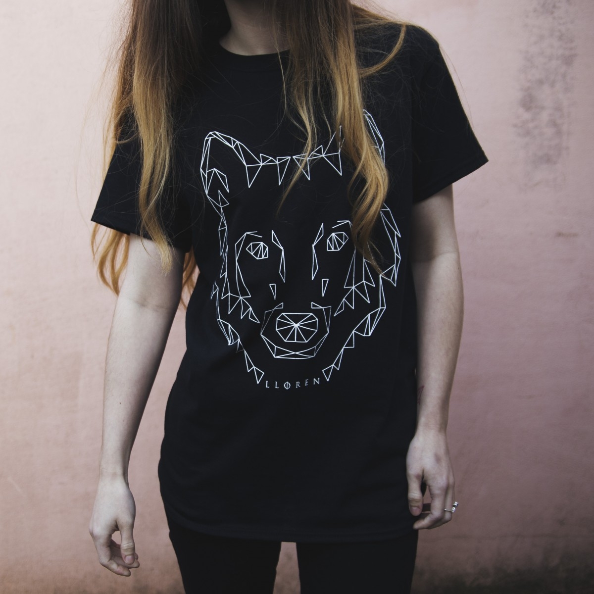 Lloren Wolf Graphic design