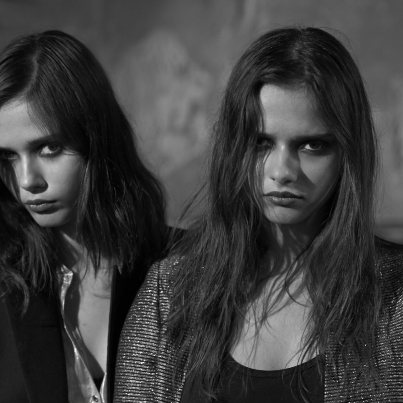 Perry Curties - Black & White & Gritty