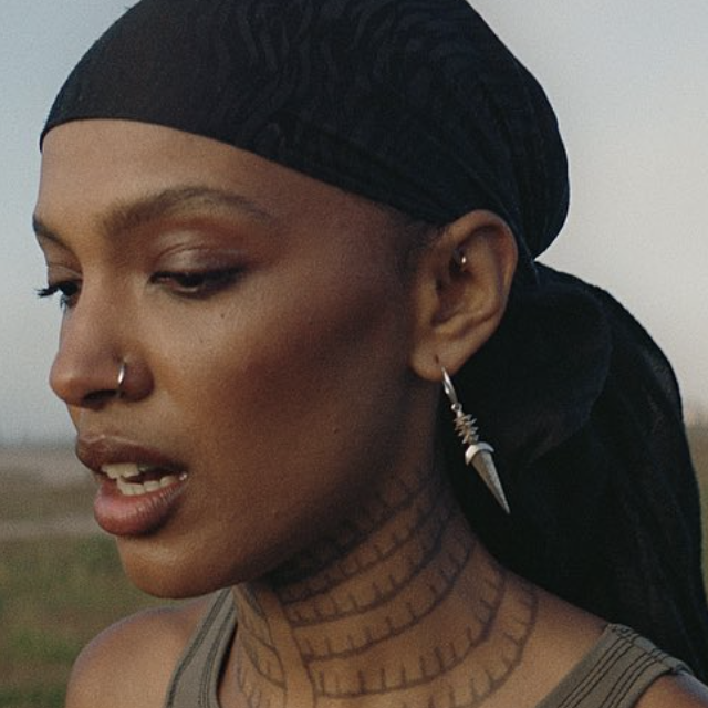 ALEWYA 'Jagna' by Tom Ringsby