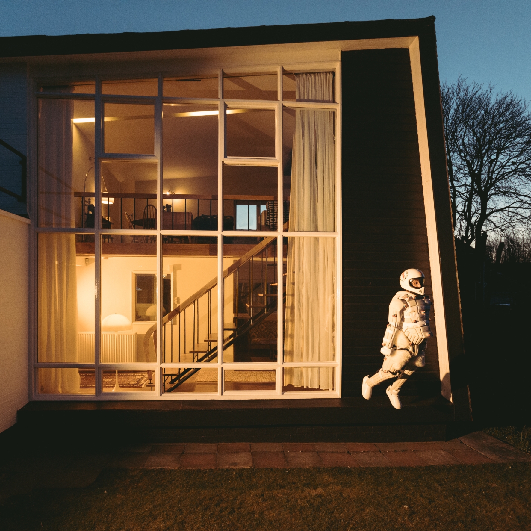 crawler, idles, floating, midcentury