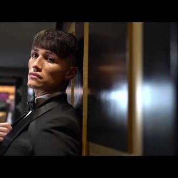 Preview image for the video "Suitwear".