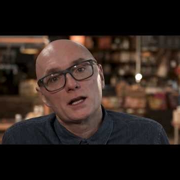 Preview image for the video "Electrobank Media-About Us".