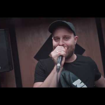 Preview image for the video "Live visuals for The Last Skeptik by Cesar Tresca".