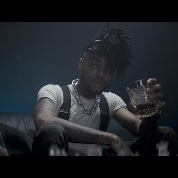 Preview image for the video "scarlxrd - LIVING LEGEND.".