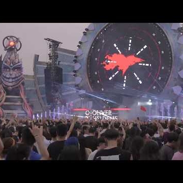 Preview image for the video "Oliver Heldens - EDC China Recap (instragram)".