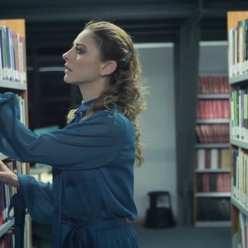 Preview image for the video "Music video for Showreel by Lunaroom".