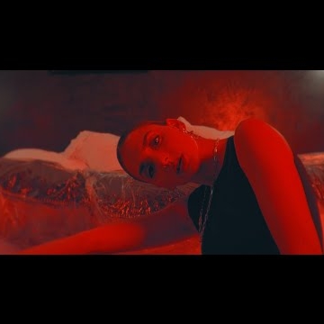 Preview image for the video "Redrum' Music Video by Lo Vallens".