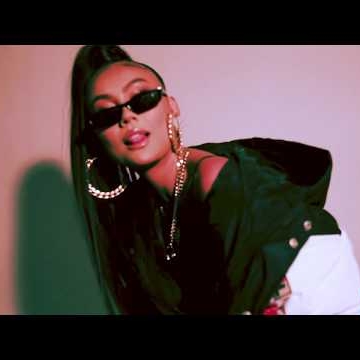 Preview image for the video "Agnez Mo - Nanana".