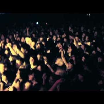 Preview image for the video "Future Starts Slow".