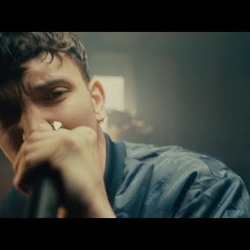 Preview image for the video "EKY - Play God (Sam Fender Remix)".