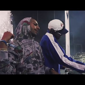 Preview image for the video "On Tour w/ The Martinez Brothers".