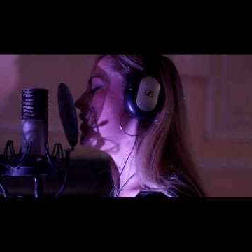 Preview image for the video "Video Production for LUUNA by coffeefilms".