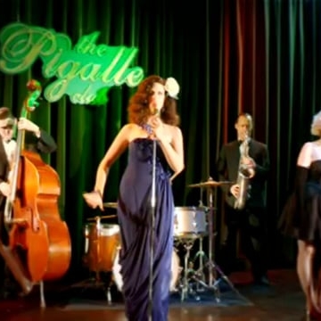 Preview image for the video "People With Walls".